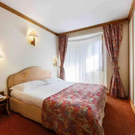Dell'hotel Alaska A Cortina, Con Posto Auto Cortina dʼAmpezzo